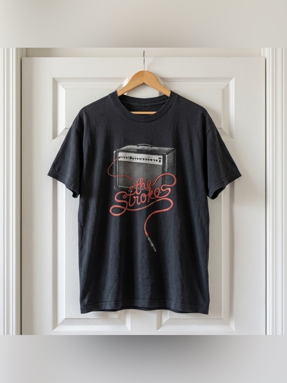 The Strokes Guitar Amplifier Graphic Retro Grunge Black T-Shirt, Rock Band Tee